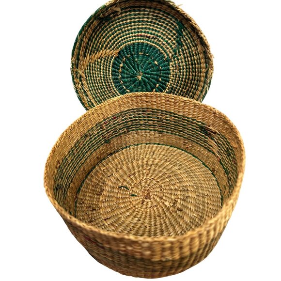 Vintage Native American Sweetgrass Woven Basket With Lid 6.5" Diameter 3.25" Hei - Picture 4 of 7